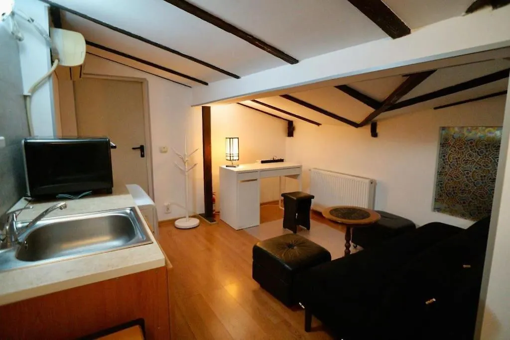2-Room Cozy Retreat Near City Center Bucarest 0*,  Romania